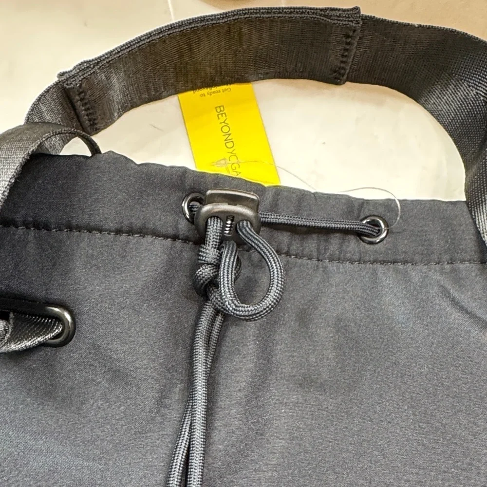 Beyond Yoga Black Convertible Drawstring Tote - Picture 10 of 10